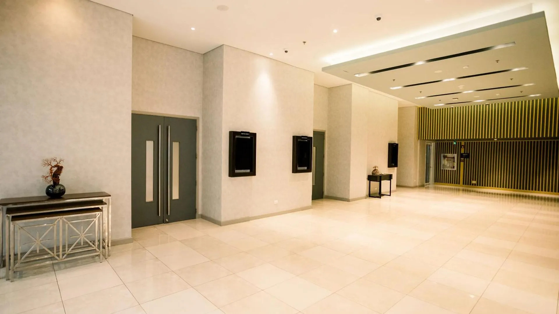 **** Hotel Park Inn By Radisson Clark Angeles Philippines